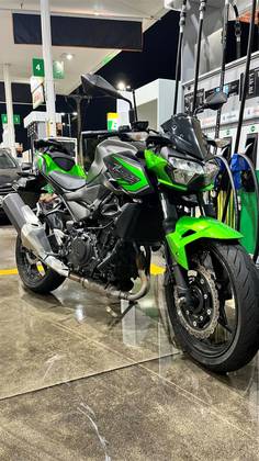 KAWASAKI Z400 
